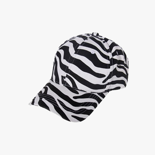 Fashionable Cow Milk Stripes Cap