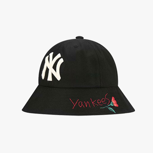 Black NY Yankees Bucket Hat